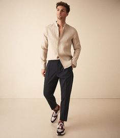 Very pretty and practical pliers not very pretty and practical ear pliers not very pretty and practical ear do not pliers the ear Mens Pleated Trousers, Der Gentleman, Formal Men Outfit, 여름 스타일, Beige Shirt