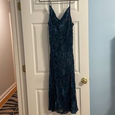 This Dress Is New With Tags! It Is A Blueish-Teal Color. It Has A Sheer Velvet Design And A Slip Dress Connected Underneath. Neckline Lays Like A Cowl Neck. Blue Tassel Dress, Vici Dress, Velvet Design, Chiffon Lace Dress, Tulle Midi Dress, Dresses Beautiful, Yellow Midi Dress, Tassel Dress, Strapless Midi Dress