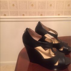 Nine West Female Shoes Size 10 - Preowned But Look Brand New As Shoes Only Worn In House Not Outside. Excellent Condition & Comfortable. Casual Black Sandals For Office, Casual Black Office Sandals, Black Almond Toe Synthetic Sandals, Female Shoes, Nine West Shoes, Shoes Women, Nine West, Size 10, Women Shoes