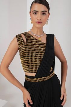 Black pre-draped solid saree with pleated pallu detailing. Paired with a sleeveless one shoulder neck blouse with nalki embellishments and a hand embellished belt. - Aza Fashions Modern Blouses For Sarees, Party Wear Pre-draped Sleeveless Saree With Unstitched Blouse, Evening Party Wear Pre-draped Sleeveless Saree, Sleeveless Party Pre-draped Saree With Cutdana, Sleeveless Blouse With Zari Work For Evening, Blouses For Sarees, Solid Saree, Draped Saree, Embellished Belt