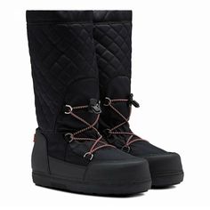 In Excellent Condition, Side Expandable Zipper, Quilted Fabric, Adjustable Elastic Front, Size 8. Hunter Shoes, Quilted Fabric, Women Hunters, Hunter Boots, Winter Rain, Quilt Fabric, Snow Boots, Rain Boots, Women Shoes