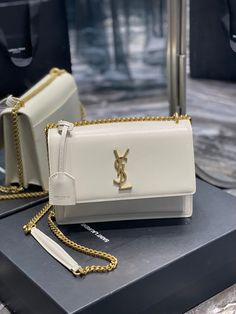 Adaptable Bags - SLY Bags - 282 A+ Excellent Quality copies; Contact us if you've any questions in your mind. Sac Yves Saint Laurent, Dior Montaigne, Bags Ysl, Ysl Bags, Yves Saint Laurent Bags, Saint Laurent Bag, Rolex Submariner, Louis Vuitton Twist Bag, Chanel Handbags