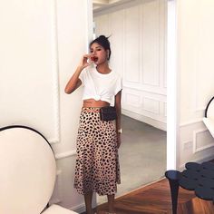 length waist hip S 74 66 88 M 75 70 92 L 76 74 96 ( CM) 100% SILK Summer Job Interview Outfit, Leopard Satin Skirt, Leopard Print Midi Skirt, Printed Skirt Outfit, Satin Skirt Outfit, Print Midi Skirt, Leopard Print Skirt, Leopard Skirt, Slip Skirts