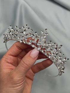 Crown For Wedding Brides, Wedding Jewelry Ideas For Bride, Crown For Bride, Wedding Crown Tiara, Crystal Crown Tiaras, Handmade Crown, Crown Bride, Handmade Tiaras, Crystal Wedding Tiaras