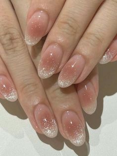 Korean Glitter Nails, Korean Nail Art, Asian Nails, Minimal Nails, Blush Nails, Soft Nails, Nagel Inspo, Prom Nails, Minimalist Nails