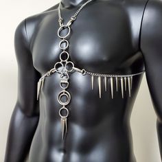 Mens Body Harness, Men Body Chain Outfit, Mens Rave Wear, Halloween Rave Outfits Men, Body Harness Outfits Men, Chain Harness Men, Body Harness Men, Chain Outfit Aesthetic, Chest Harness Men