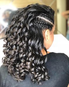 Cute Curly Hairstyles, Ethnic Hairstyles, Birthday Hair, Natural Wedding, Favorite Hairstyles, Curly Hair Care, Grunge Hair, Curled Hairstyles