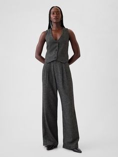 365 High Rise Brushed Twill Pleated Trousers | Gap Knit Wide Leg Pants, Easy Silhouette, Twill Trousers, Grey Herringbone, Cropped Vest, Inspo Board, Pleated Trousers, Pants Straight, Dress Code