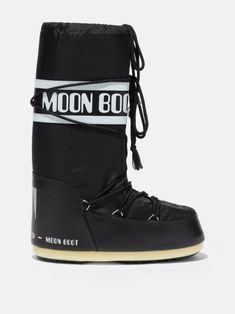 Moon Boot® Online Store | Moon Boot Official BY Store Boots Moon, Moon Boot, Neil Armstrong, Cold Weather Boots, Apollo 11, Black Moon, Neutral Design, Moon Boots, Baby Boots