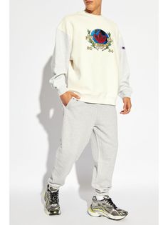 Find ADIDAS Embroidered-logo Sweatshirt on Editorialist. cream white cotton embroidered logo at the chest embroidered logo at the sleeve long sleeves ribbed cuffs and hem straight hem crew neck White Sweatshirt, Cream White, The 3, White Cotton, Adidas Originals, Balenciaga, Adidas, Crew Neck, ? Logo