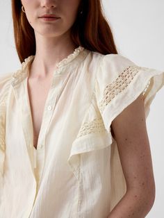 Crinkle Gauze Flutter Sleeve Shirt | Gap Sleeves With Lace, Gauze Shirt, Crinkle Cotton, Diy Sewing Clothes, Flutter Sleeve Top, Flutter Sleeves, Summer 2023, Sewing Clothes, Blouse Top