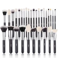 Indulge in Luxury Makeup Application with Professional 30PCS Black Makeup Brushes Set Enhance your makeup routine with the ultimate toolset: the Professional 30PCS Black Makeup Brushes Set. Crafted with precision and finesse, these brushes elevate your makeup application to an art form. Whether you're a makeup enthusiast, a budding artist, or a seasoned professional, this comprehensive set fulfills all your beauty needs. Unleash your creativity and achieve flawless looks effortlessly with our di Black Makeup Brushes, Brushes For Foundation, Contour Eyeshadow, Silver Makeup, Makeup Skills, Powder Contour, Makeup Brush Set Professional, Makeup Brushes Set, Precision Tools