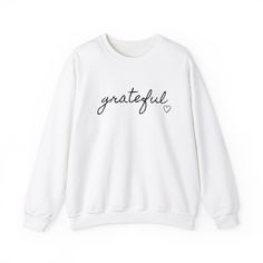 🌟 Dress in Gratitude Every Day with Our Minimalist 'Grateful' Sweatshirt – Where Simplicity Meets Serenity! 🍂 Elevate your everyday style with our 'Grateful' sweatshirt – a chic, minimalist masterpiece designed to remind you of life's beautiful moments. This isn't just clothing; it's a cozy expression of gratitude, perfect for embracing the simple joys that make every day special. ✨ 👚 Gratitude, Inspirational Shirt, Women Shirt, Ink and Quotes, Gratitude Shirt, Minimalist Shirt, Cute Gratitud White Comfortable Winter Sweatshirt, Fall Comfortable White Top, Trendy Winter Tops With Comfortable Fit, Trendy Comfortable Winter Tops, Trendy Comfortable Fit Tops For Winter, Cozy Fit Comfortable Tops With Letter Print, Comfortable Cozy Fit Tops With Letter Print, Comfortable Tops With Letter Print, Comfortable White Long Sleeve T-shirt