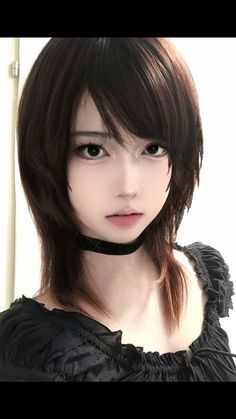 Fatal Frame Hairstyle, Fatal Frame Haircut, Fatal Frame Cosplay, Haircut Y2k, Fatale Frame, Fatal Frame Yuri, Hairstyles Reference, Haircut Asian, Japanese Haircut