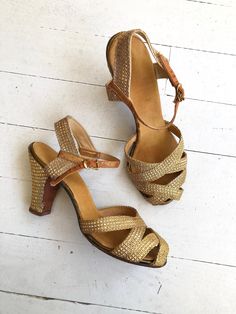 "Vintage 1930s woven gold mesh strappy heels with open toe, ankle strap and sturdy heel. --- M E A S U R E M E N T S --- fits like: us 6.5 | euro 37 | uk 4 insole: 9.5\" ball: 3.2\" heel: 2.25\" brand/maker: n/a condition: excellent, some light wear on ankle straps (see photo) ➸ more vintage footwear http://www.etsy.com/shop/DearGolden?section_id=5800174 ➸ visit the shop http://www.DearGolden.etsy.com ➸ blog | www.deargolden.com ➸ twitter | deargolden ➸ facebook.com | deargolden" Vintage Formal Sandals With 4-inch Heel, Vintage Ankle Strap Heels With 4-inch Heel, Vintage Heels With Heel And Ankle Straps, Vintage Heels With Heel Strap And Ankle Strap, Vintage Heels With Ankle Strap, Vintage Evening Sandals With Heel Strap, Vintage Low Heel Sandals For Formal Occasions, Vintage Low Heel Formal Sandals, Vintage High Heel Sandals With Heel Strap