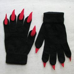 Gloves with claws black and red for Halloween by SnippetFairy Gloves With Claws, Costume Gloves, San Rafael, Winter Glove, Pretend Play, Halloween Costume, Contrasting Colors, Gloves, Projects To Try