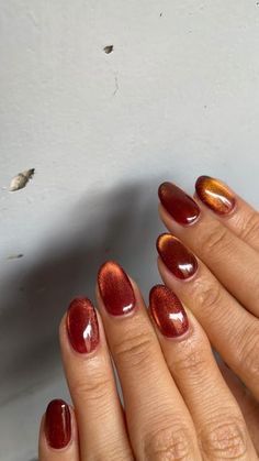 Brown Chrome Pedicure, Dark Orange Cat Eye Nails, Amber Gel Nails, Orange Magnetic Nails, Bold Red Nails, Amber Chrome Nails, Short Nail Designs Cat Eye, Fall Nail Inspo Short Almond, Fall Nails Burnt Orange And Gold