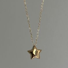 Golden Star Necklace, Puffy Star Necklace, Cute Jewelry Gold, Gold Star Jewelry, Classic Gold Jewelry, Cute Pendant Necklace, Chunky Gold Jewelry, 00s Mode, Gold Star Necklace