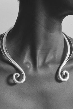 Alexander Calder Jewelry, Spiral Jewelry, Neck Ring, Sophie Buhai, Organic Form, Wearable Art, Jewelry Design, Nose Ring, Angeles