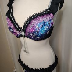 Brand New Custom Made Galaxy Costume Is For Sale.Shipped With Usps Priority Mail. The Top Is A 36d And The Bottoms Ruffled Ruched Are A Size Large. Scare Actor, Galaxy Costume, Rave Party Outfit, Rave Bras, Rave Edm, Costume Making, Performance Outfits, Rave Bra, Hero Costumes