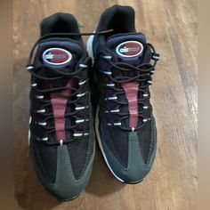 Nike Air Max 95 Essential Size 13 Are Emasculate. All Black With Burgundy/ Red Tongue. These Are Gently Used And Barely Worn. Red Tongue, Shoes Nike Air, Nike Air Max 95, Air Max 95, Burgundy Red, Black Nikes, Size 13, All Black, Air Max