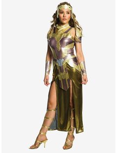 Armored Dress, Wonder Woman Accessories, Superhero Halloween Costumes, Toddler Boy Costumes, Superhero Halloween, Wonder Woman Movie, Wonder Woman Costume, Woman Movie, Super Hero Costumes