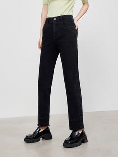 MO&Co. Women's Straight Frayed Cotton Jeans Features : - High waist- Slip pocket design- White edge of trousersCode : MBB3JENT20Length of size M is 89cmBlack : Model is 176cm tall and wearing a size M MATERIALS & CARE : Material : 99.1% Cotton 0.9% SpandexMachine wash under 30℃ Do not bleach, hang to dry Do not tumble dry, iron at low temperature Do not dry clean, do not expose to the sun The reverse side is washed in a mesh bag, do not soak Tips : 1. The leather tag part should not be ironed or Black Straight Fit Tapered Leg Pants, Black Straight Jeans For Fall, Black Relaxed Fit Straight Jeans, Black High Waist Bottoms With Hip Pockets, Black High Waist Jeans With Five Pockets, High Waist Black Jeans With Five Pockets, Black High-waist Jeans With Five Pockets, Black High-waist Bottoms With Hip Pockets, Black Wide Leg Jeans With Five Pockets