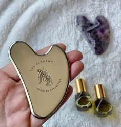 Limited edition Face Oil Gua Sha, Valentines Gift Set, Amethyst Gua Sha & Stainless Steel Gua Sha Set You receive two Gua Sha's: One Amethyst Gua Sha & One Stainless Steel Gua Sha You also receive two 5ml Radiance Face Oil This heart opener makes the perfect for yourself or a loved one! * Vegan * Cruelty Free * Fragrance Free * Silicone Free * No Artificial Colors * No Artificial Chemicals * No Parabens * No Alcohol Just pure luxe quality. To use: Apply oil 1-2 times daily after applying all wat Gift Set Beauty, Steel Gua Sha, Different Types Of Acne, Gua Sha Set, Pomegranate Oil, Tamanu Oil, Blue Tansy, Rosehip Oil, Gua Sha