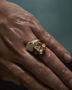 Face of the signet ring is slightly angled to give it more extraordinary look in classic form. Rough texture on the sides with deep matte finish. Flat, high polished on top and satin finished on the inside. 3mm deep red garnet and 1.4mm black diamond hidden in the detail. Hand carved and finished using artisan techniques. Made of solid 14k (585) yellow gold. Due to the price of gold, different sizes have different prices. Note that all products are made to order. Please allow approximately 3-6 w Men’s Rings, Male Ring, Rough Texture, Signet Rings, Gold Signet Ring, Champagne Diamond, Gold Price, Jewelry Inspo, Red Garnet