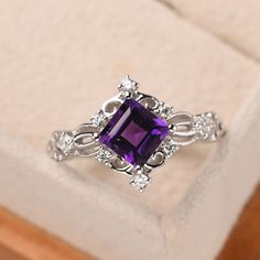 This ring features a 6*6 mm square cut natural amethyst. Customization is available. It is made by hand, and it will take about 7 days to finish the ring after your payment is completed. Main stone: 6*6 mm square cut natural amethyst Main stone weight: 1.03 ct Metal type: 925 Silver Accent stone: CZ Customization is available, just fee free to contact me, it is free to engrave inside the ring, it is free, you can leave a ntoe with your order, but it will be great no more than 13 letter. Any ques Amethyst Wedding Rings, Wedding Ring Vintage, Amethyst Jewelry, Wedding Rings Vintage, Fancy Jewelry, Lovely Ring, Filigree Ring, Pretty Rings, Square Cut