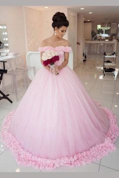 Quinceañera Planning, Pink Quinceanera Dresses, Burgundy Quinceanera Dresses, Burgundy Wedding Dress, Cinderella Quinceanera, Tulle Ball Gown Wedding Dress, Pink Quinceanera, Pink Quince, Dress Quinceanera