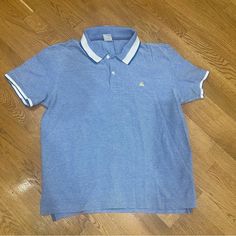 Gorgeous Brooks Brothers Polo Shirt, Unworn Light Blue Cotton Polo Shirt For Summer, Light Blue Collared Casual T-shirt, Casual Light Blue Collared T-shirt, Blue Polo Shirt With Relaxed Fit And Crew Neck, Blue Relaxed Fit Polo Shirt With Crew Neck, Blue Polo Collar Shirt With Relaxed Fit, Blue Cotton Polo Collar Shirt, Light Blue Polo Shirt For Spring, Blue Relaxed Fit Cotton Polo Shirt