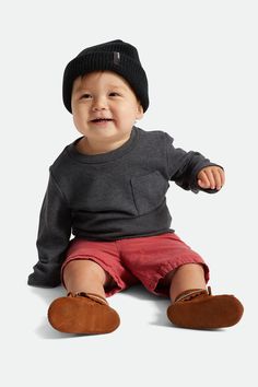 The Baby Heist is a takedown of our tried and true classic adult beanie, made for your littles ages 3 and under. Packable Hat, Hat Beret, Flannel Jacket, Women's Beanie, Wedding Hats, Tried And True, Knit Hoodie, Woven Top, Hats For Sale