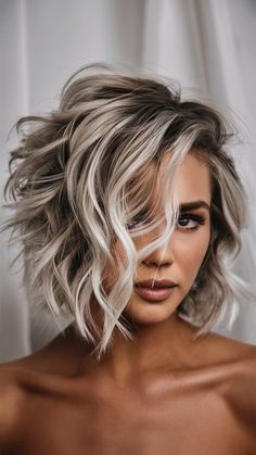 Beauty and Makeup: #beauty, #makeup, #skincare, #haircare Sombre Blond, Fine Haircuts, Haircuts 2024, Red Blonde Hair, Medium Hair Styles For Women, Layered Haircuts For Medium Hair, Short Sassy Hair, Short Hair Ideas