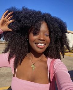 Msm Hair Growth, Aesthetic Natural, Beautiful Natural Hair, Pelo Afro, Dark Skin Beauty, 4c Hairstyles, Natural Curls, Afro Hairstyles