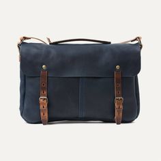 Justin Plumber bag I Leather Messenger bag for Men Messenger Bag For Men, Laptop Bag Men, Denim Pocket, Ipad Sleeve, Messenger Bag Men, Leather Messenger Bag, Work Bags, Leather Messenger, Messenger Bags