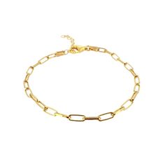 For a look that's modern and trendy, the Paperclip Chain Bracelet is just the piece! This bracelet features elongated oval links creating a timeless allure. This one pairs beautifully with our other chain bracelets! DETAILS & SIZE Composition: 18K gold plated over .925 sterling silver or solid .925 sterling silver Measurements: chain: 6.5" + 1" extension Lobster claw clasp Read about how to care for your jewelry here. Shop Bracelets for more options! Disc Bracelet, Geometric Bracelet, Silver Bracelets For Women, Jewelry Bracelets Silver, Simple Bracelets, Trombone, Gold Bracelet Chain, Bracelet Argent, Colorful Bracelets