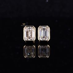 Emerald Cut Diamonds Studs, 1.00 to 6 TCW  14k Gold Bezel Setting Emerald Cut Lab Grown Diamond Earrings, Minimalist Emerald Cut Studs,     ✥ LAB GROWN DIAMOND ✥  ✥ Center DIAMOND DETAILS ↣ Center Diamond Shape : Emerald Cut ↣ Clarity : VS ↣ Color : F ✥ M A T E R I A L S ↣ Made In Solid 925 Sterling Silver ↣ 10K Gold, 14K Gold , 18K Gold ↣ 925 Sterling Silver White/Yellow/Rose Gold Plated ↣ Solid White/Yellow/Rose Gold Are Available ✥ R I N G S I Z E S ↣ All sizes (US 3-13) can be made, please choose the options, or contact us if you have any questions about sizing. ✥ C O N D I T I O N ↣ Brand New, Never been Used ✥ C O N T A C T US ↣ if you would like to make custom rings. ✥ W O M E N R I N G ✥ YOUR PURCHASE WILL INCLUDE ↣ Free Shipping ↣ Free Ring Sizing ↣ Free Ring Box ↣ Free Gift Box W Earring Christmas, Emerald Cut Moissanite, Solitaire Studs, Earrings Minimalist, 925 Silver Jewelry, Emerald Cut Diamonds, Moissanite Diamonds, Cz Stone, Diamond Clarity