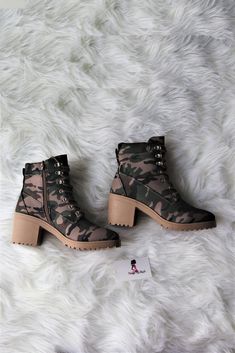 Size: 6, Color: Camo Camo Boots, Chunky Heels Boots, Heels Boots, Bad Habits, Custom Shoes, Biker Boot, Chunky Heels, Side Zipper, Heeled Boots