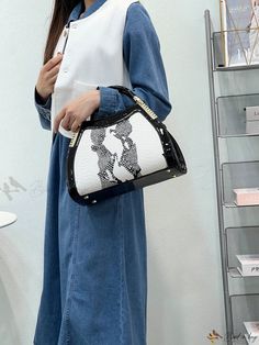 Bird in Bag - Exquisite European and American Style Handbag: Luxurious Peacock Patterned Tote Bag with Crocodile Print and Embossed Flower Decoration in Sophisticated Black Luxury Top Handle Bag With Single Handle, Fashion Crossbody Bag With Detachable Handle, Fashion Tote Shoulder Bag With Top Carry Handle, Chic Fashion Satchel, Evening Handheld Bag With Crocodile Pattern, Black Bags With Detachable Handle For Fashion, Luxury Handheld Bag With Single Handle, Luxury Single Handle Bags For Daily Use, Evening Crocodile Pattern Top Handle Shoulder Bag