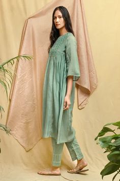 Shop for Chambray and Co. Green Mul Embroidered Kurta And Pant Set for Women Online at Aza Fashions Embroidered Pants, Kurta With Pants, Thread Embroidery, Cut Work, Pant Set, Set For Women, Aza Fashion, Sleeve Type, Three Quarter