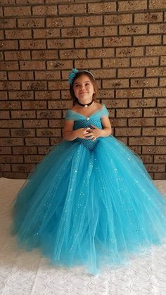 Blue Princess-style Fitted Ball Gown, Princess Style Fitted Blue Ball Gown, Blue Fitted Tulle Dress, Fitted Blue Tulle Ball Gown, Blue Princess Ball Gown Dress, Blue Princess Style Ball Gown Dress, Fitted Light Blue Tulle Ball Gown, Light Blue Fitted Princess Dress, Fitted Light Blue Gown For Dress-up