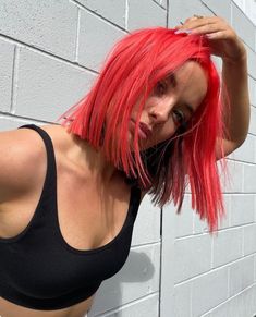 Bright Red Short Hair, Bright Spring Hair Color, Pink Bangs Red Hair, Hot Pink Bob, Red Long Bob, Bright Red Bob Hair, Grunge Red Hair Short, Hair Color 2024, Pastel Sunrise