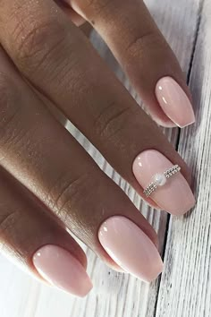 Simple Wedding Nails, Pink Wedding Nails, Nails Bridal, Wedding Manicure, Unghie Nail Art, Light Pink Nails, Wedding Nails For Bride