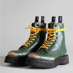 R13 Stack Boot - Hunter Green Remove Size 10 It 40 Condition Is New With Box. Color: Hunter Remove 1.5" Stacked Sole Signature Orange Stitching & Ecru Embroidered Pull Tab Pull Tabs On Either Side Of Shank Zip Closure Up The Back True To Size 100% Italian Calf Leather Made In Italy Green High-top Boots With Vibram Sole, Green Leather Boots For Streetwear, Green Lace-up Boots With Reinforced Heel, Ankle Cowboy Boots, Cowboy Ankle Boots, Shoe Wardrobe, Green Boots, Men’s Boots, Buckle Ankle Boots