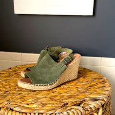 Super Cute Suede Wedges. Size 10, Hunter Green. These Shoes Make Your Foot Look Slender And Give You A Little Height. Casual Adjustable Slingback Heels, Toms Wedges, Boho Outfit, Lace Up Wedges, Peep Toe Sandals, Suede Wedges, Platform Wedge Sandals, Sling Back, Leather Wedges