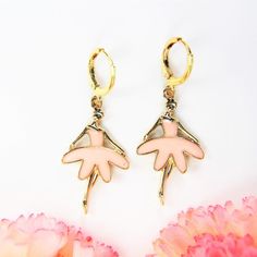 ♥ Light Gold Ballet Dancer Pearl Pink Earrings Dancer Charm Earrings Dancer School Gift Sport Gift Ballerina Charm Christmas Gift Mom Gift ♥ This is Beautiful Ballet Dancer Pearl Pink Earrings Charm on ear hook ♥ You will receive 1 pair ♥ Ballet Dancer Pearl Pink charm 30.5x18x2.5 mm ♥ Hoop Earrings 14.7x12x2 mm ♥ We strive for next day shipping, but we do not ship on Saturdays, Sundays, and Holidays. It may sometimes take a bit longer when we have unusually large volume of orders. Thank you for Pink Earrings With Lever Back Ear Wires For Party, Whimsical Gold Earrings For Party, Whimsical Gold Flower Earrings For Party, Whimsical Gold Party Earrings, Christmas Gift Mom, Pink Charm, Pilot Gifts, Gifts For Dentist, Mother Christmas Gifts