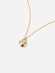 Embrace your dreams with our Heartlock Necklace. Its heart-shaped clasp symbolizes courage and passion. Crafted with a 3-micron thick layer of 18K gold, it exudes timeless elegance and comfort. Parisa Wang, Lock Necklace, Heart Lock, Gold Vermeil, Timeless Elegance, 18k Gold, Gold Necklace, Gold