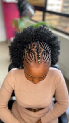 glamlookconnectshairstudio on Instagram: "Protective hairstyle" Cornrows Design, Braids Hairstyles Cornrows, Hairstyles Cornrows, New Braided Hairstyles, Cornrows Natural Hair, Mohawk Hairstyles Men, Quick Braids, Black Hair Updo Hairstyles