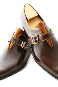 Handmade Brown Monk Straps Leather Shoes For Men's    Brand Leather Edges  Running Size USA Size   Features Handmade Hand Stitched  Material leather   Leather Sole  Color  Brown  Interior Soft Leather Lining  Pattern Solid Dress Shoes  Product Line Made In Pakistan  Style Dress Stylish Monk Strap...